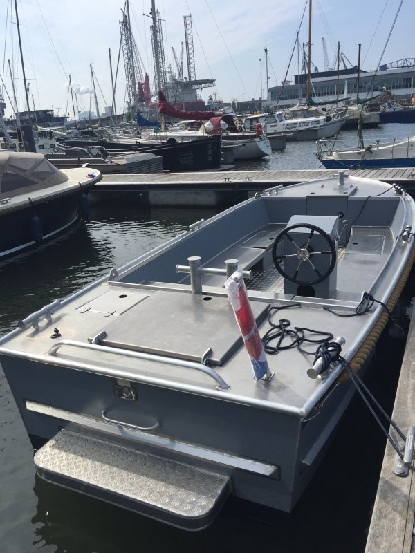 Gestolen Motorboot Bicker Boat BEB